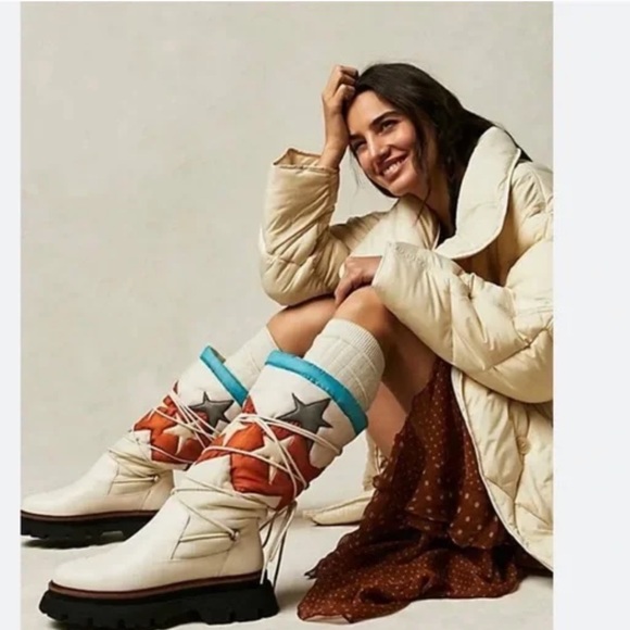 Free People Montrese Puffer Boots
